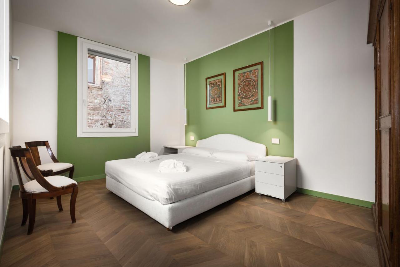 Flats4Rent Carla'S Apartments Verona Buitenkant foto