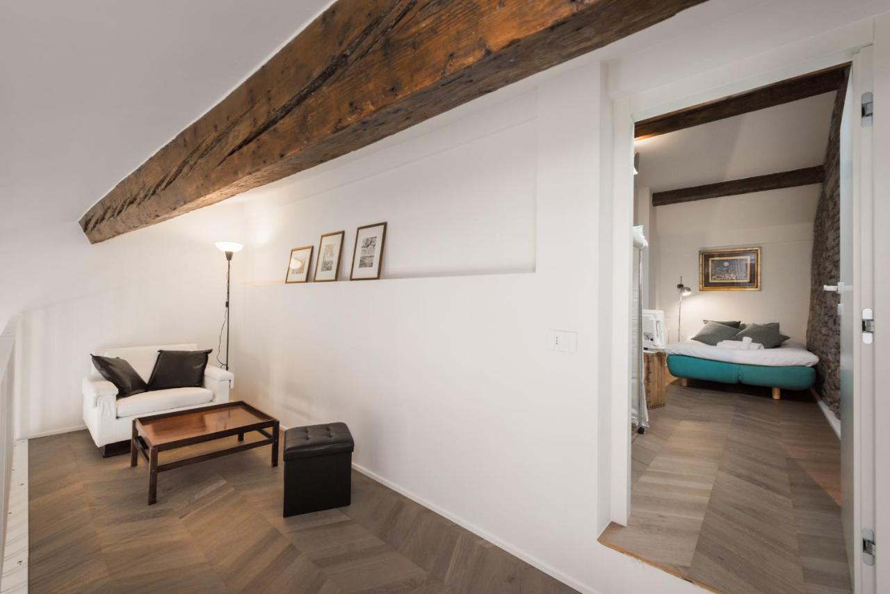 Flats4Rent Carla'S Apartments Verona Buitenkant foto