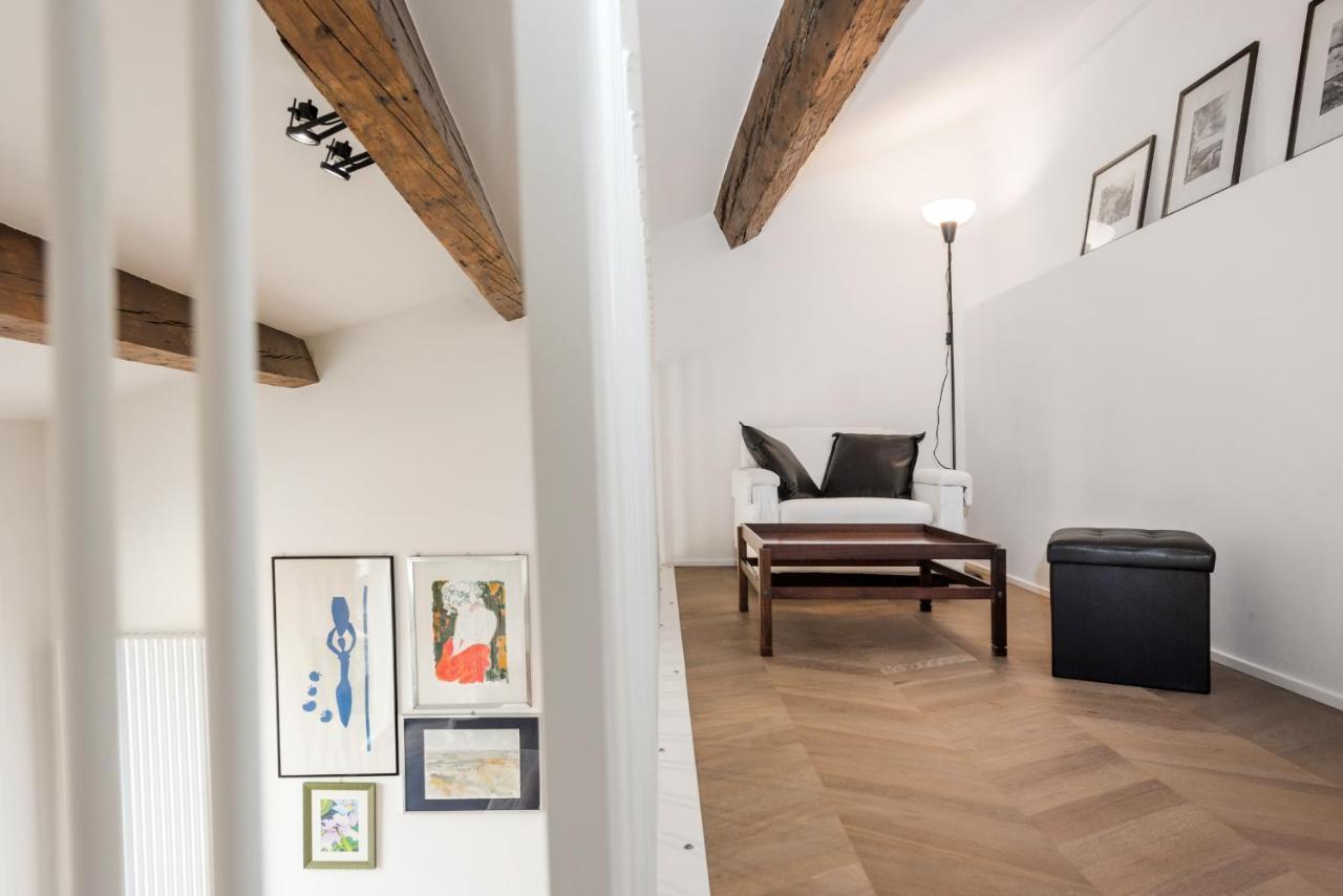 Flats4Rent Carla'S Apartments Verona Buitenkant foto